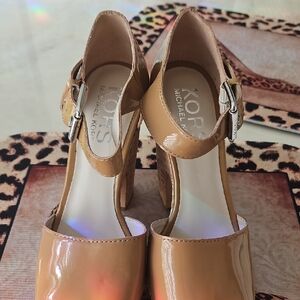 Michael Kors Glossy Tan Heels